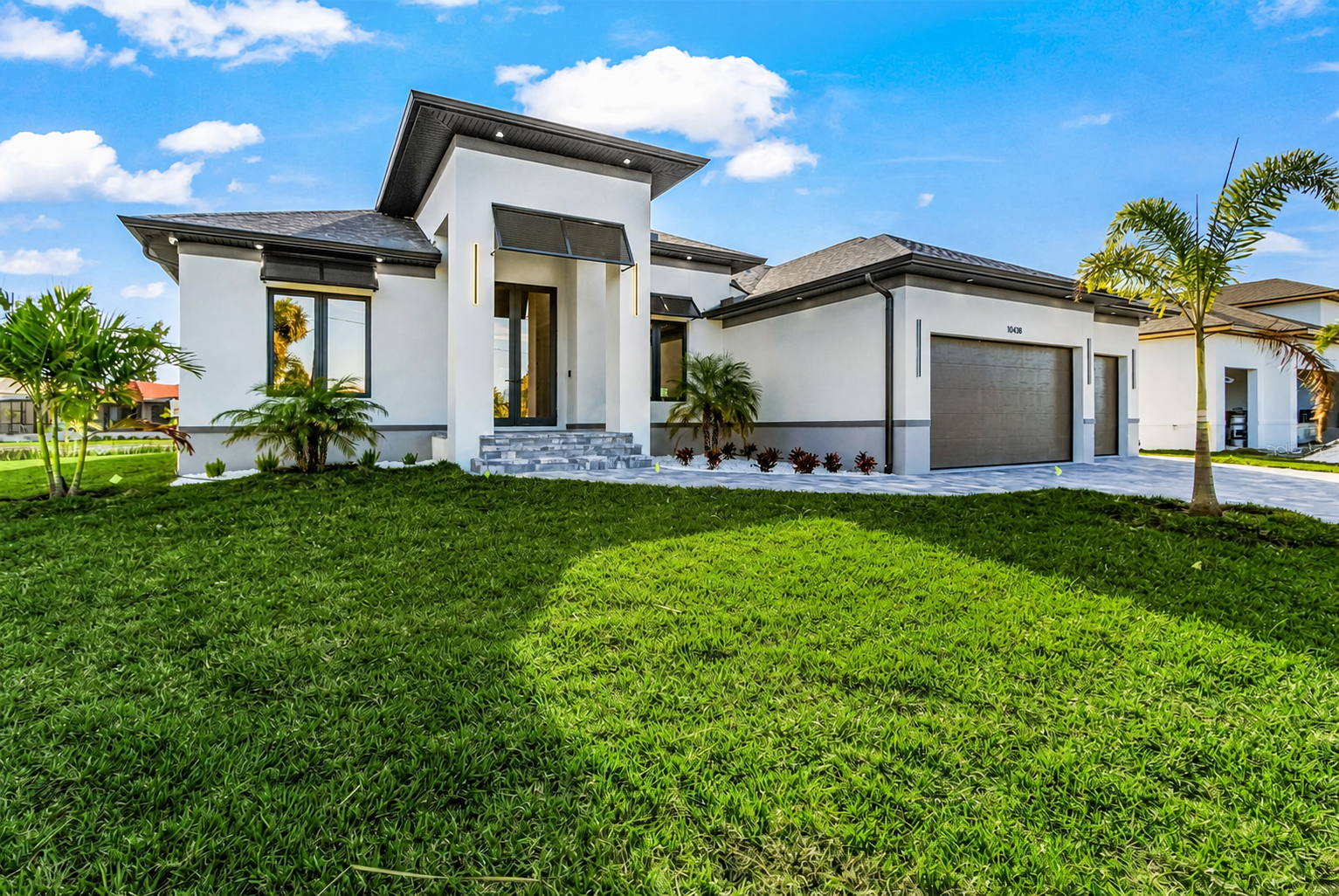 10438 Atenia St exterior